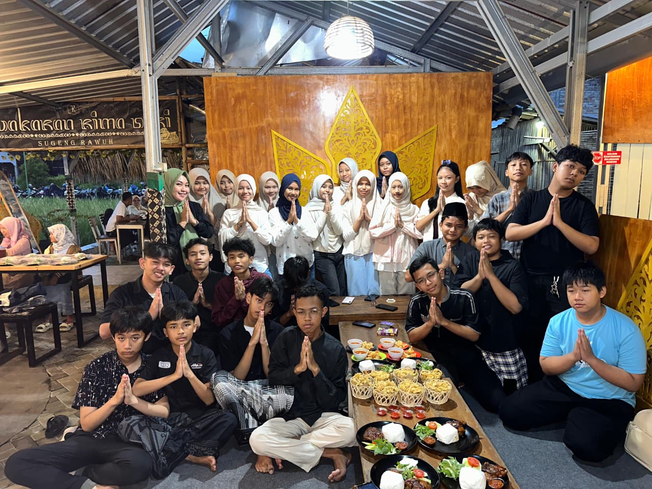 Buka Bersama kls 8
